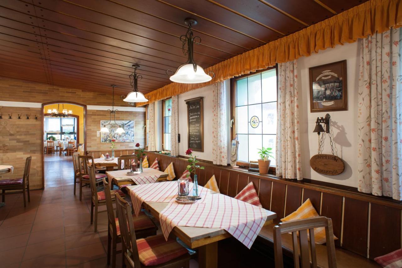 Rödental Gasthof Sauerteig מראה חיצוני תמונה